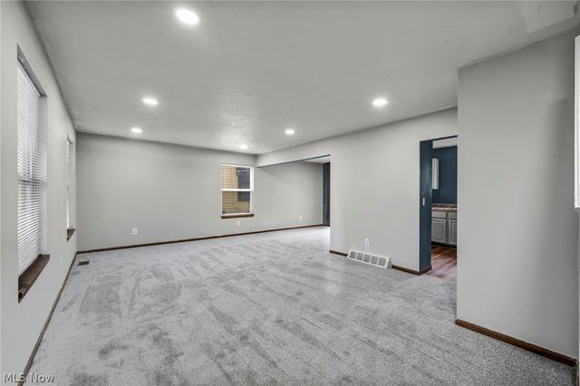 10606 Reno Avenue, Cleveland, OH 44105