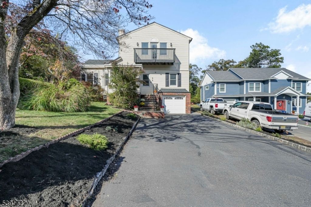 36 Clara St, North Haledon Boro, NJ 07508