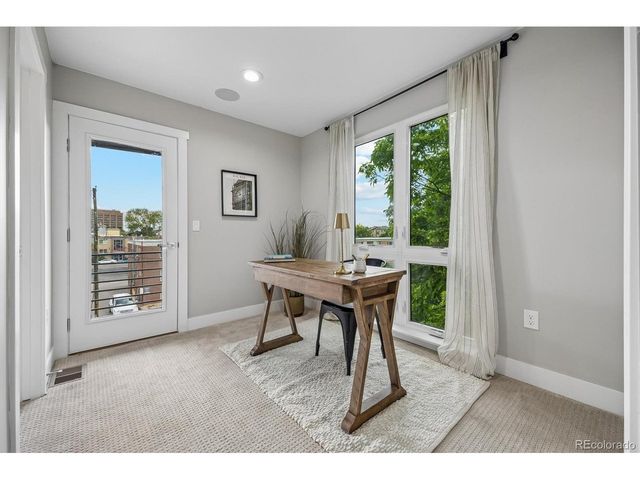 550 S Forest St 2-201, Denver, CO 80246