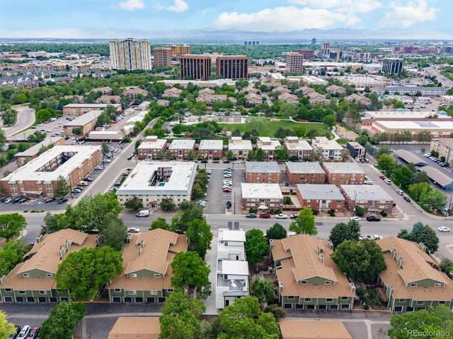 550 S Forest St 2-201, Denver, CO 80246