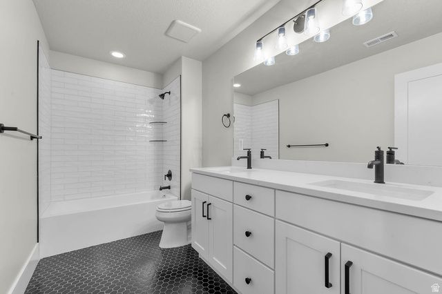 1196 W 2325 S, Syracuse, UT 84075