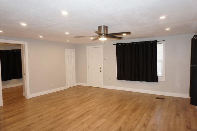 248 AVENUE L NE, Winter Haven, FL 33881