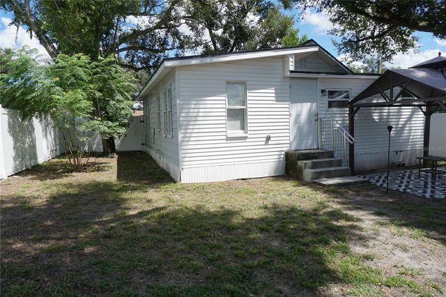 248 AVENUE L NE, Winter Haven, FL 33881