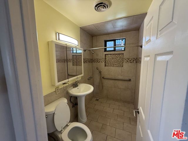 6403 Barela Avenue, Temple City, CA 91780