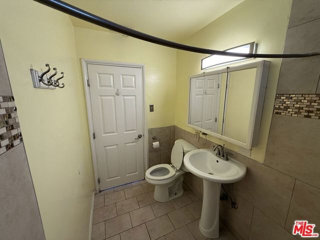 6403 Barela Avenue, Temple City, CA 91780