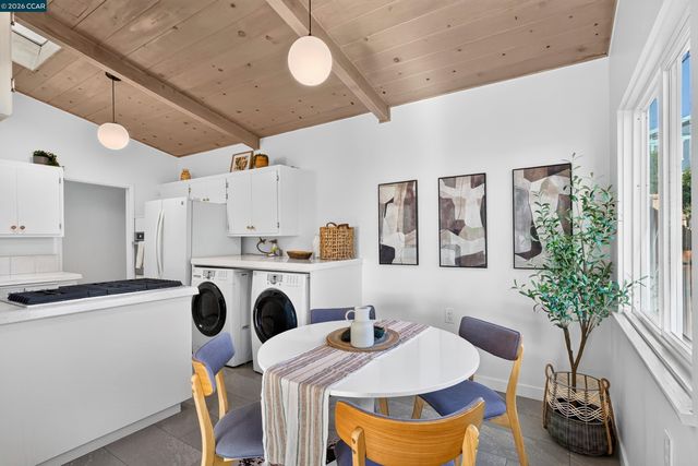 1519 Bayo Vista Ave, San Pablo, CA 94806