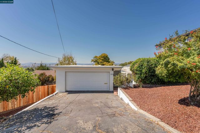 1519 Bayo Vista Ave, San Pablo, CA 94806