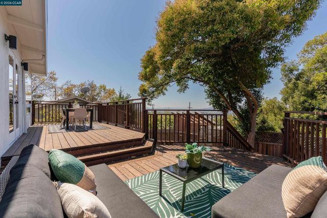 1519 Bayo Vista Ave, San Pablo, CA 94806
