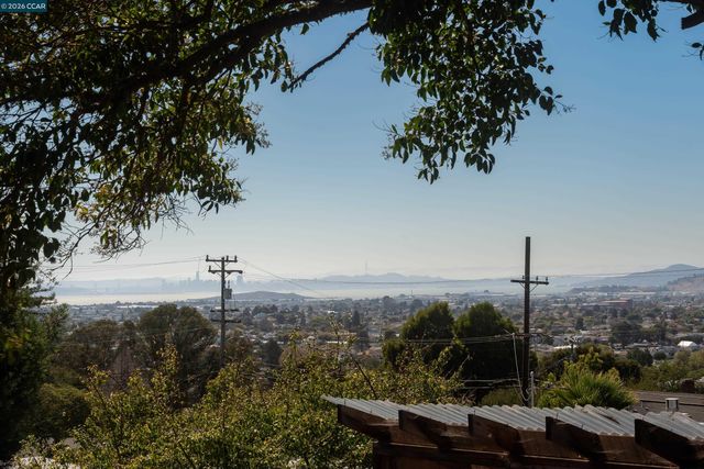 1519 Bayo Vista Ave, San Pablo, CA 94806