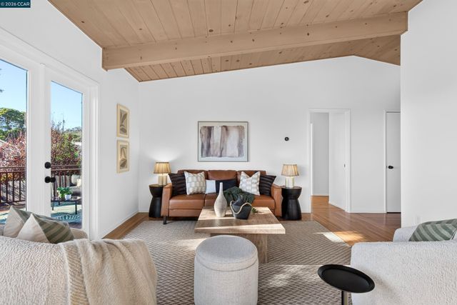 1519 Bayo Vista Ave, San Pablo, CA 94806