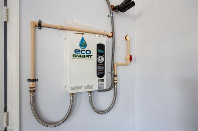 1083 Pollywog DR, Labelle, FL 33935