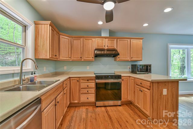 55 Sugar Hill Drive, Weaverville, NC 28787