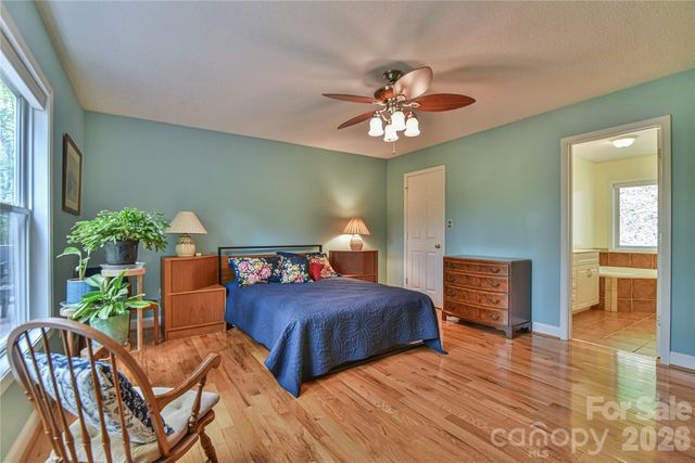 55 Sugar Hill Drive, Weaverville, NC 28787
