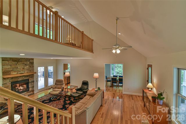 55 Sugar Hill Drive, Weaverville, NC 28787