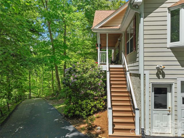55 Sugar Hill Drive, Weaverville, NC 28787