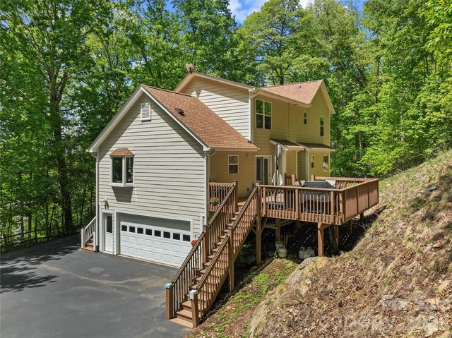55 Sugar Hill Drive, Weaverville, NC 28787