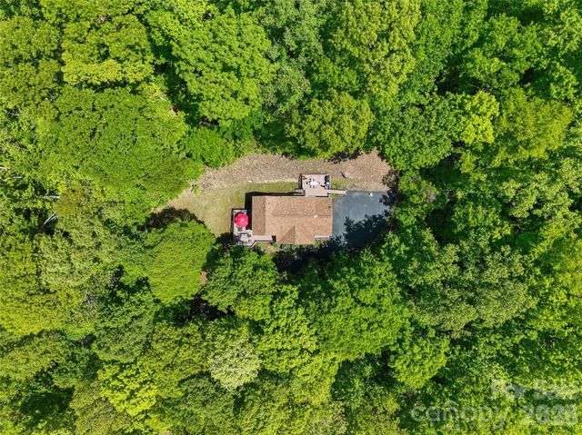 55 Sugar Hill Drive, Weaverville, NC 28787