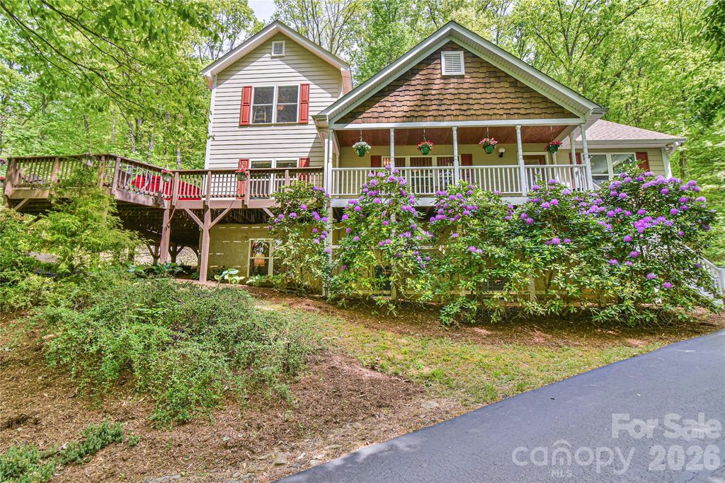 55 Sugar Hill Drive, Weaverville, NC 28787