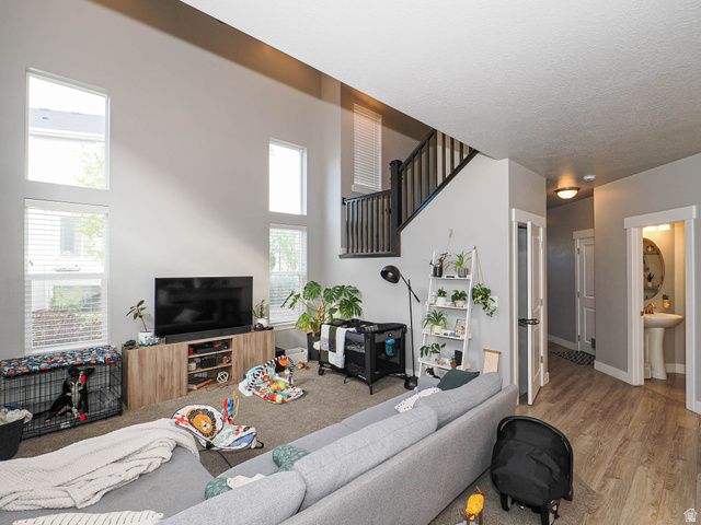 15335 S TARAWA DR, Bluffdale, UT 84065