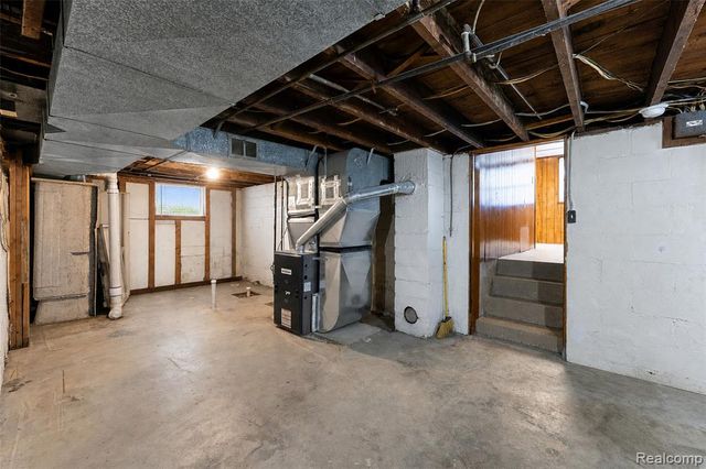 22900 Goddard Road, Taylor, MI 48180