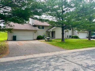 7315 Bagpipe Boulevard, Eden Prairie, MN 55346