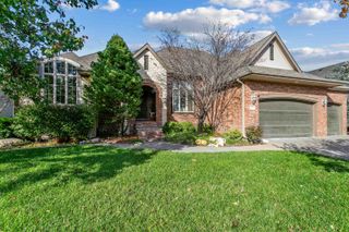 2550 N Rosemont Ct, Wichita, KS 67228