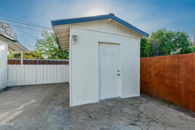 2213 Gage, Bakersfield, CA 93305