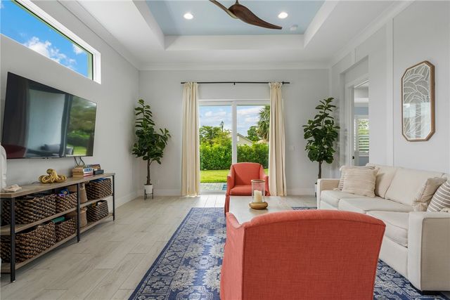 2159 Falls Manor, Vero Beach, FL 32967