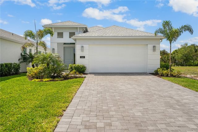 2159 Falls Manor, Vero Beach, FL 32967