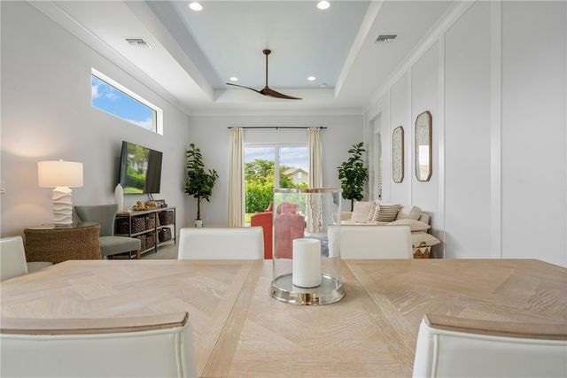 2159 Falls Manor, Vero Beach, FL 32967