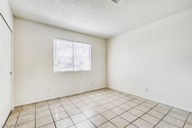 4651 Amberleigh Lane C, Las Vegas, NV 89121