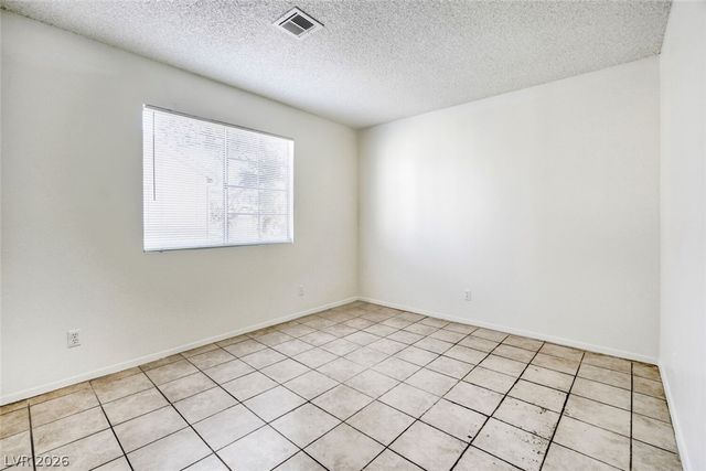 4651 Amberleigh Lane C, Las Vegas, NV 89121