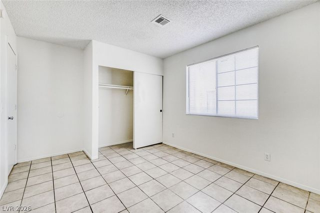 4651 Amberleigh Lane C, Las Vegas, NV 89121