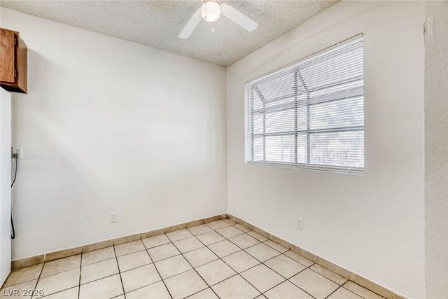 4651 Amberleigh Lane C, Las Vegas, NV 89121