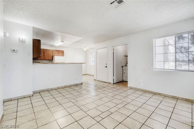 4651 Amberleigh Lane C, Las Vegas, NV 89121