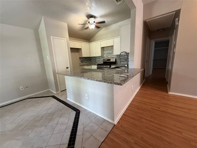 11050 Rainbow Glen Drive, Houston, TX 77064
