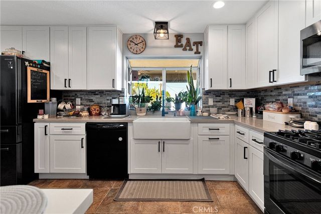 14440 Havasu Road, Apple Valley, CA 92307