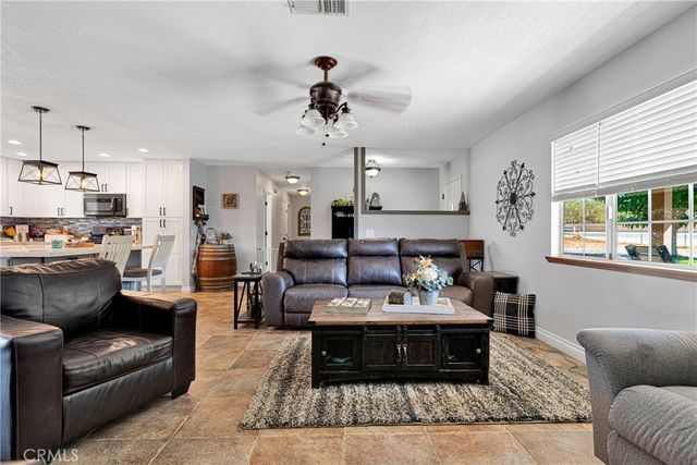 14440 Havasu Road, Apple Valley, CA 92307