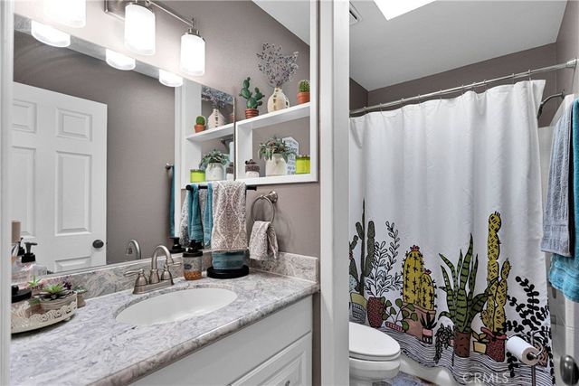 14440 Havasu Road, Apple Valley, CA 92307