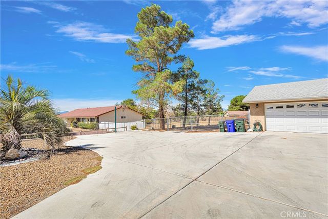 14440 Havasu Road, Apple Valley, CA 92307