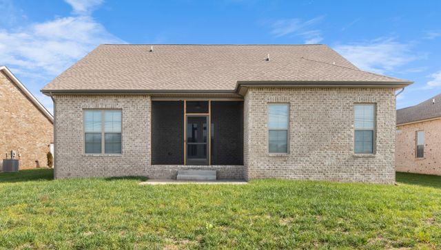 166 Aspen Pine Dr, Clarksville, TN 37043
