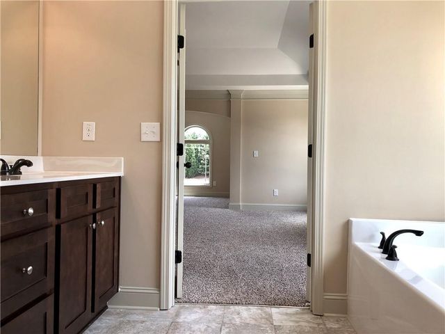 2241 Chance Lane, Grayson, GA 30017
