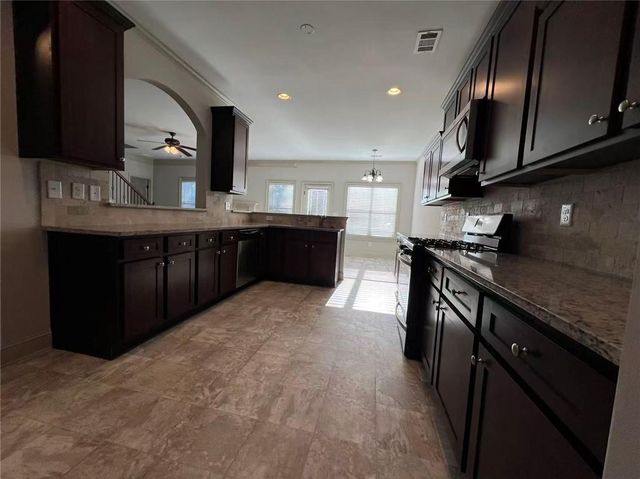 2241 Chance Lane, Grayson, GA 30017