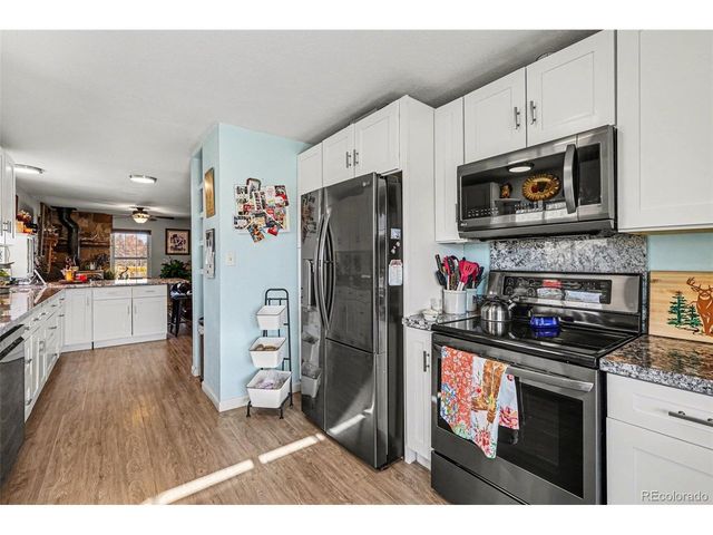 8798 W Toller Ave, Littleton, CO 80128