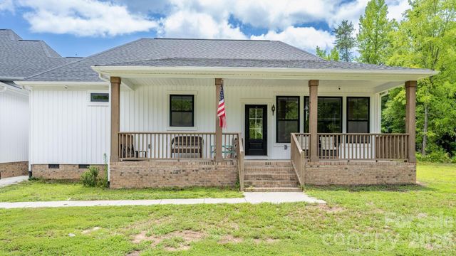 9015 & 9019 Fisher Road, Rockwell, NC 28138