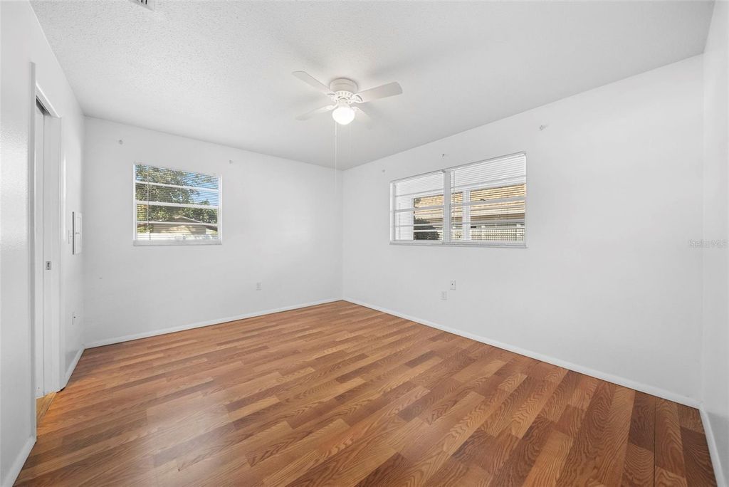 Image 17 of property listing at 4604 PARK ACRES DRIVE 96, Bradenton, FL 34207