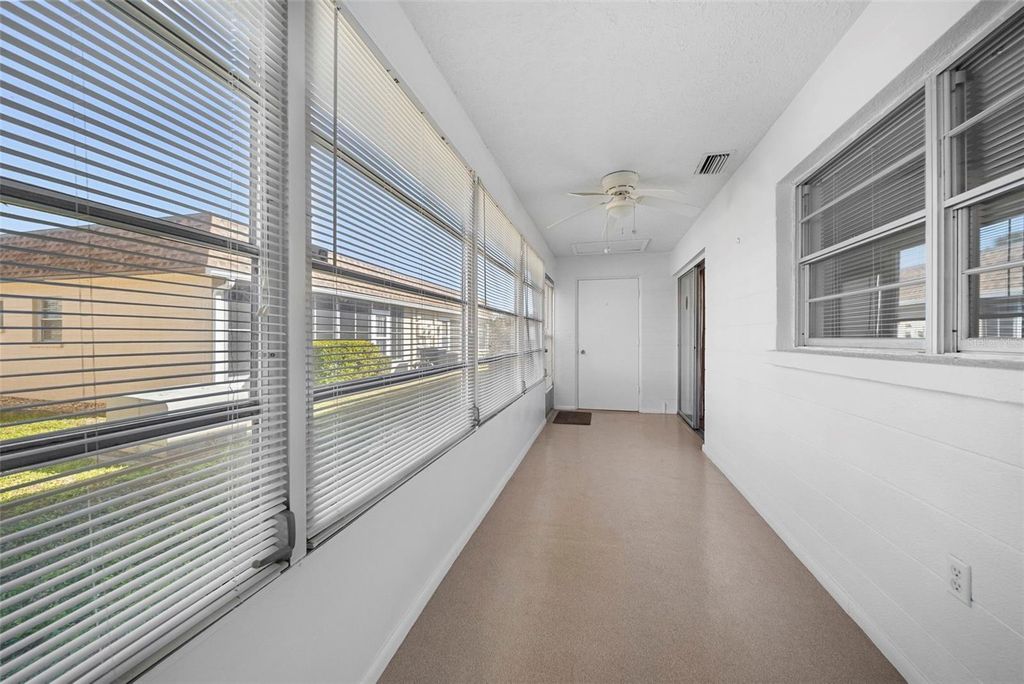 Image 32 of property listing at 4604 PARK ACRES DRIVE 96, Bradenton, FL 34207