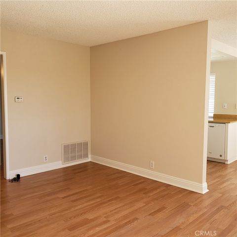 E S RAITT Street, Santa Ana, CA 92704