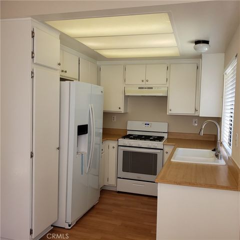 E S RAITT Street, Santa Ana, CA 92704