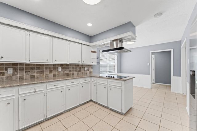 9611 Hearthwood Drive, Houston, TX 77040